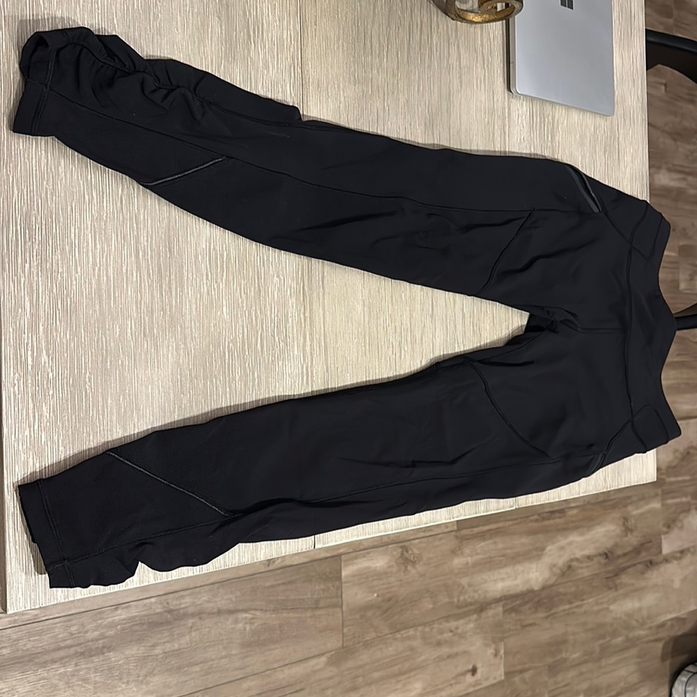 Great condition. Size 8 Lulu lemon leggings with visible logo